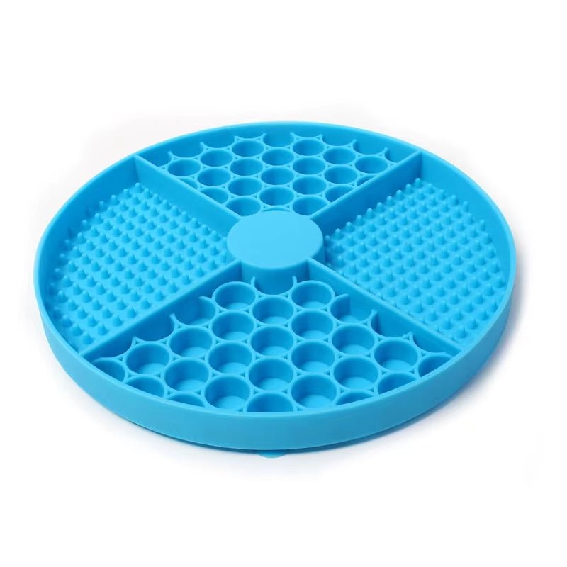 Silicone Licking Mat for Cats & Dogs – Slow Feeder & Calm Aid - Mozie